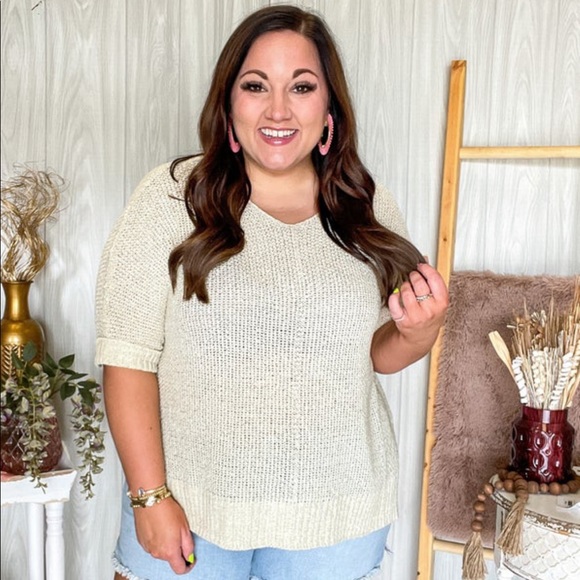 Oatmeal Top - Picture 1 of 7